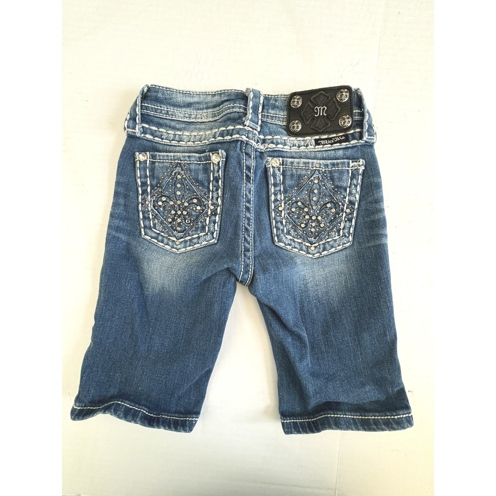 Miss Me Girls Bermuda Denim Shorts Blue Rhinestone Fleur De Lis JPK5129BM Size 8